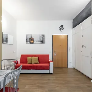Lucky Flat, Un Momento Di Relax. Appartamento Milano